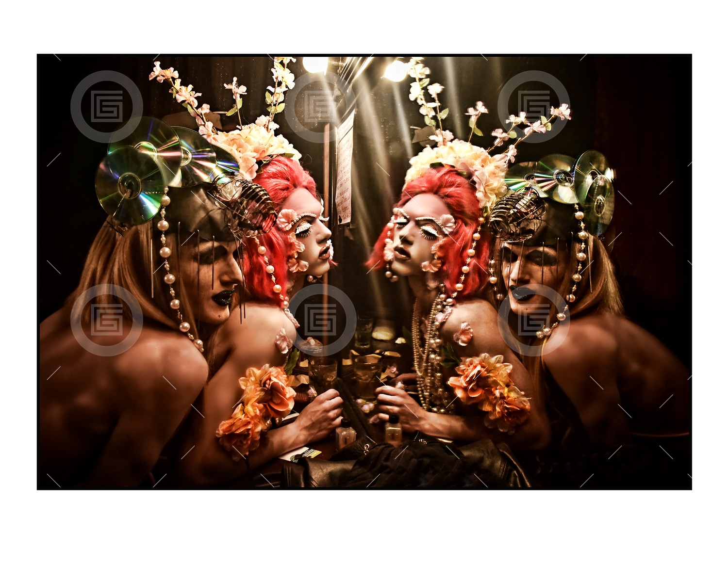 Scarlett Letters and Laundra Tyme